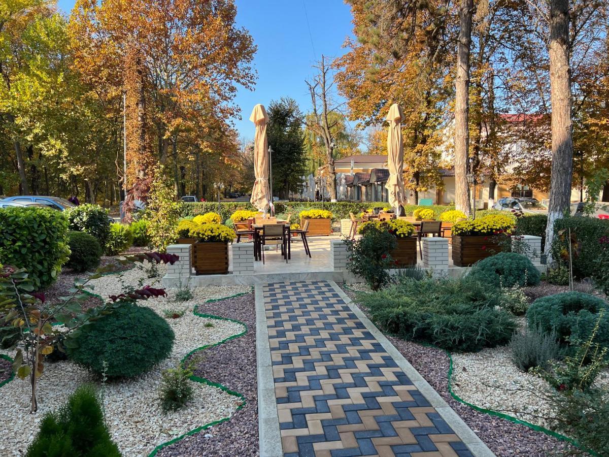 בראליה Hotel Mara מראה חיצוני תמונה