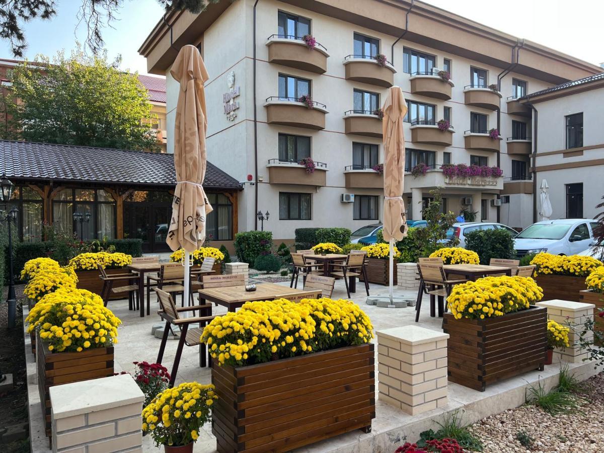 בראליה Hotel Mara מראה חיצוני תמונה